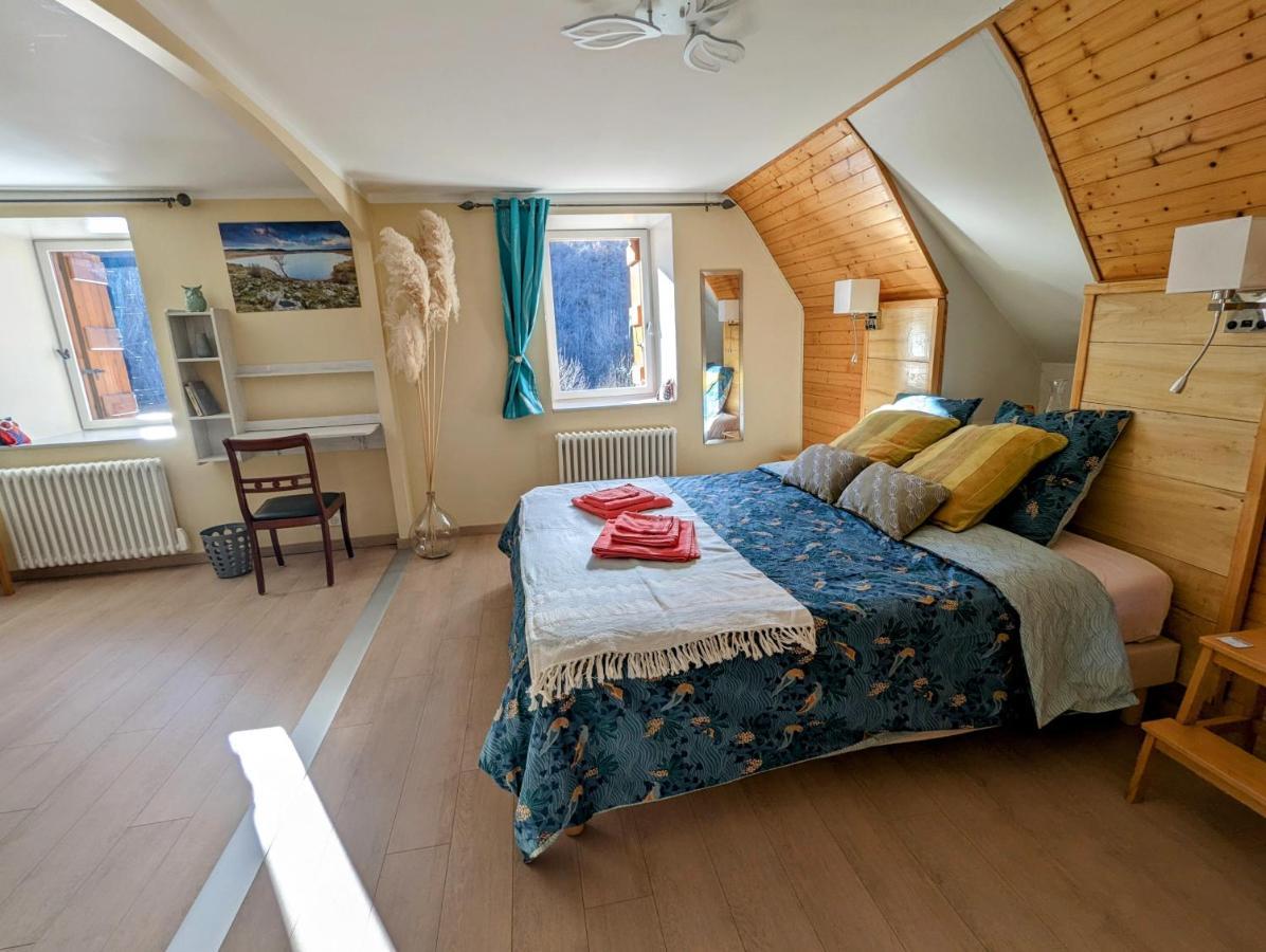 Chambres D'Hotes Le Lepadou-Bas Saint-Chély-dʼAubrac 외부 사진
