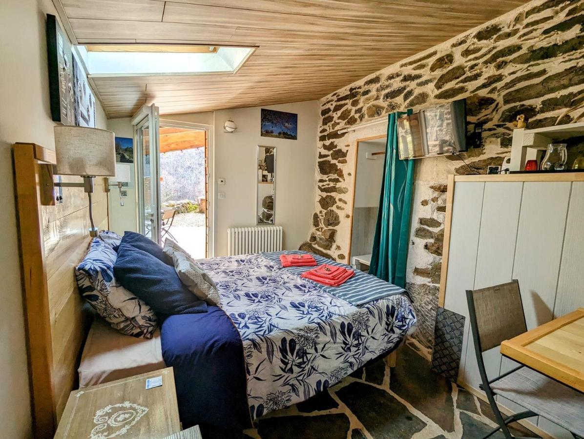 Chambres D'Hotes Le Lepadou-Bas Saint-Chély-dʼAubrac 외부 사진